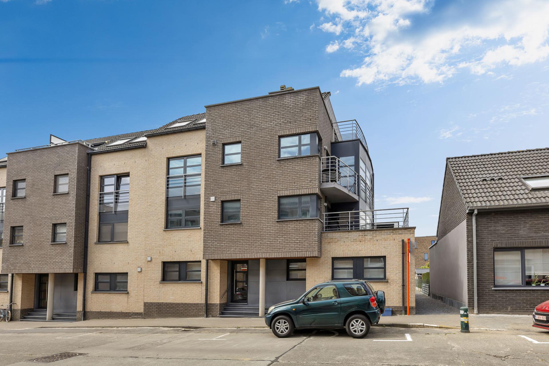Moeder-Tiburcestraat-14,-bus-5,-9400-Ninove-27.jpg