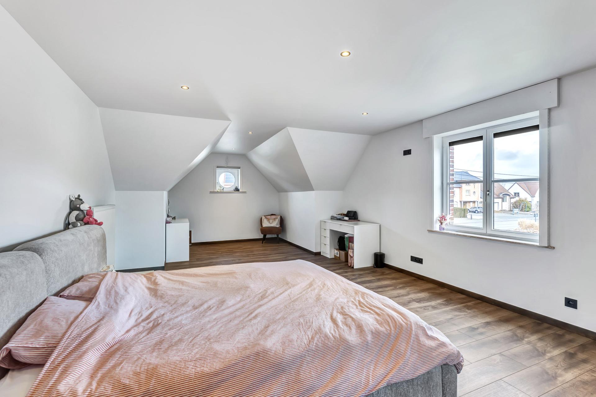 Aalstsesteenweg-121,-B-9500-Geraardsbergen-41.JPG