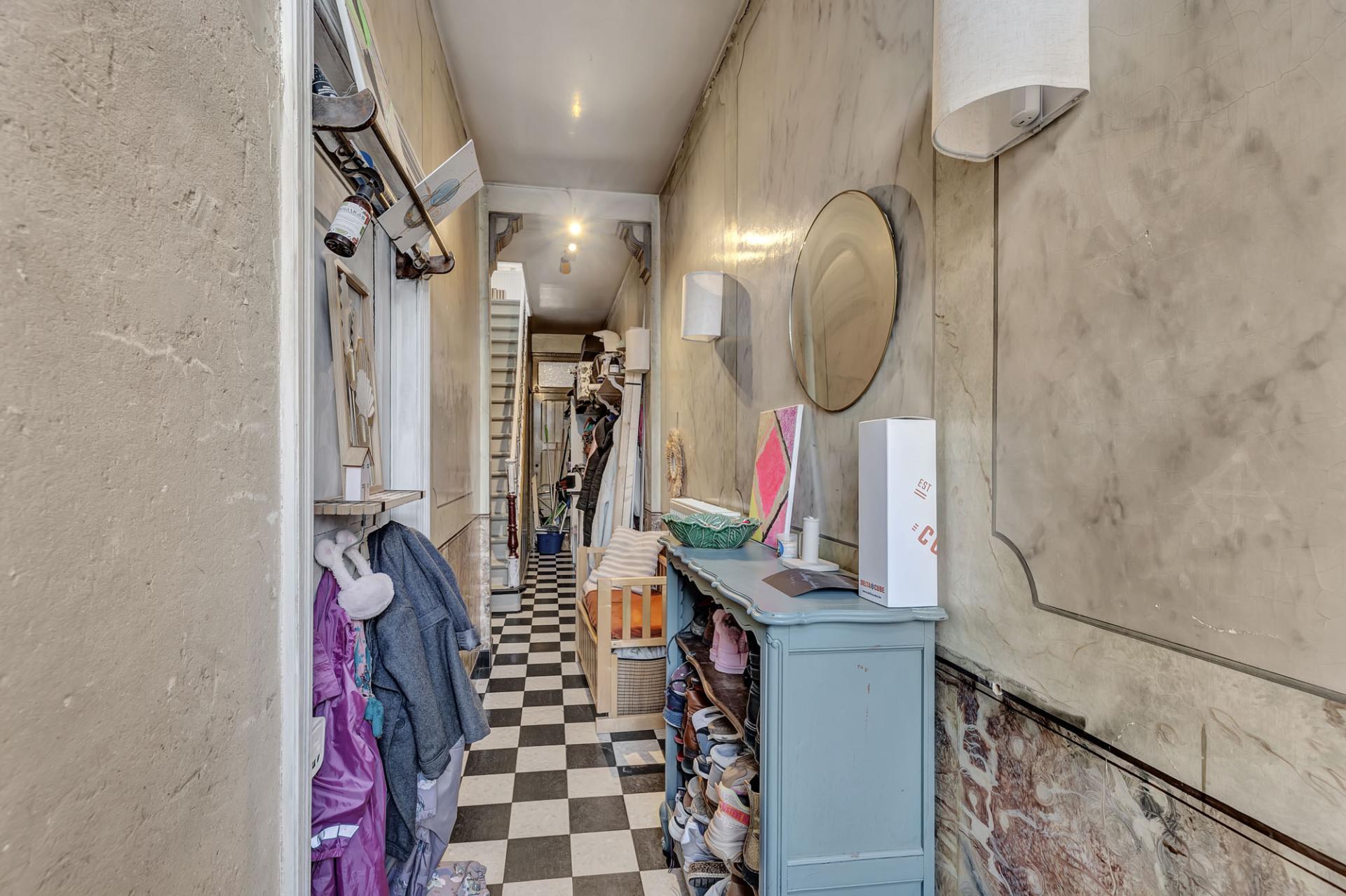 Rue-Saint-Jean-40-,1480-Tubeke-1.JPG