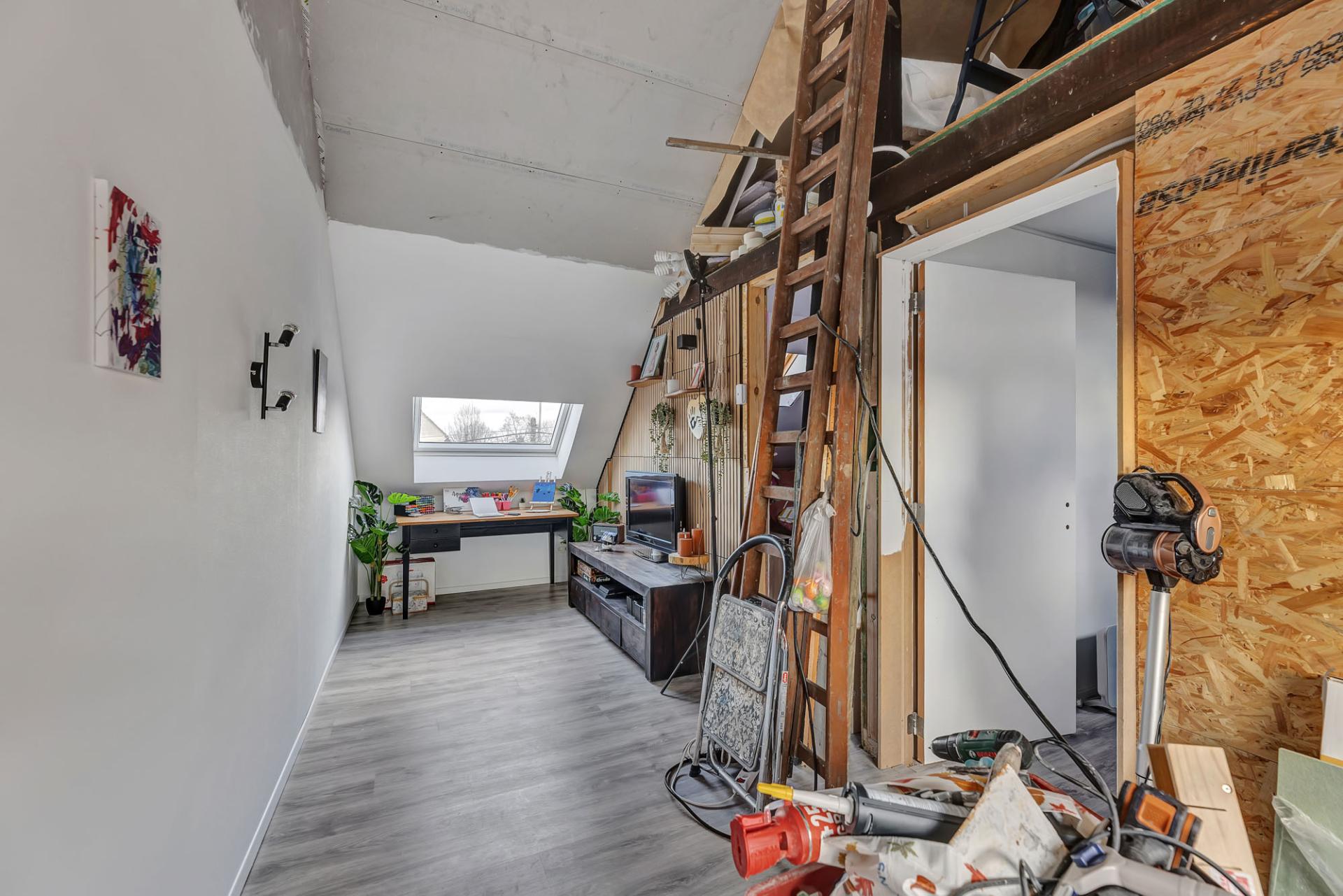 Rue-Saint-Jean-40-,1480-Tubeke-19.JPG