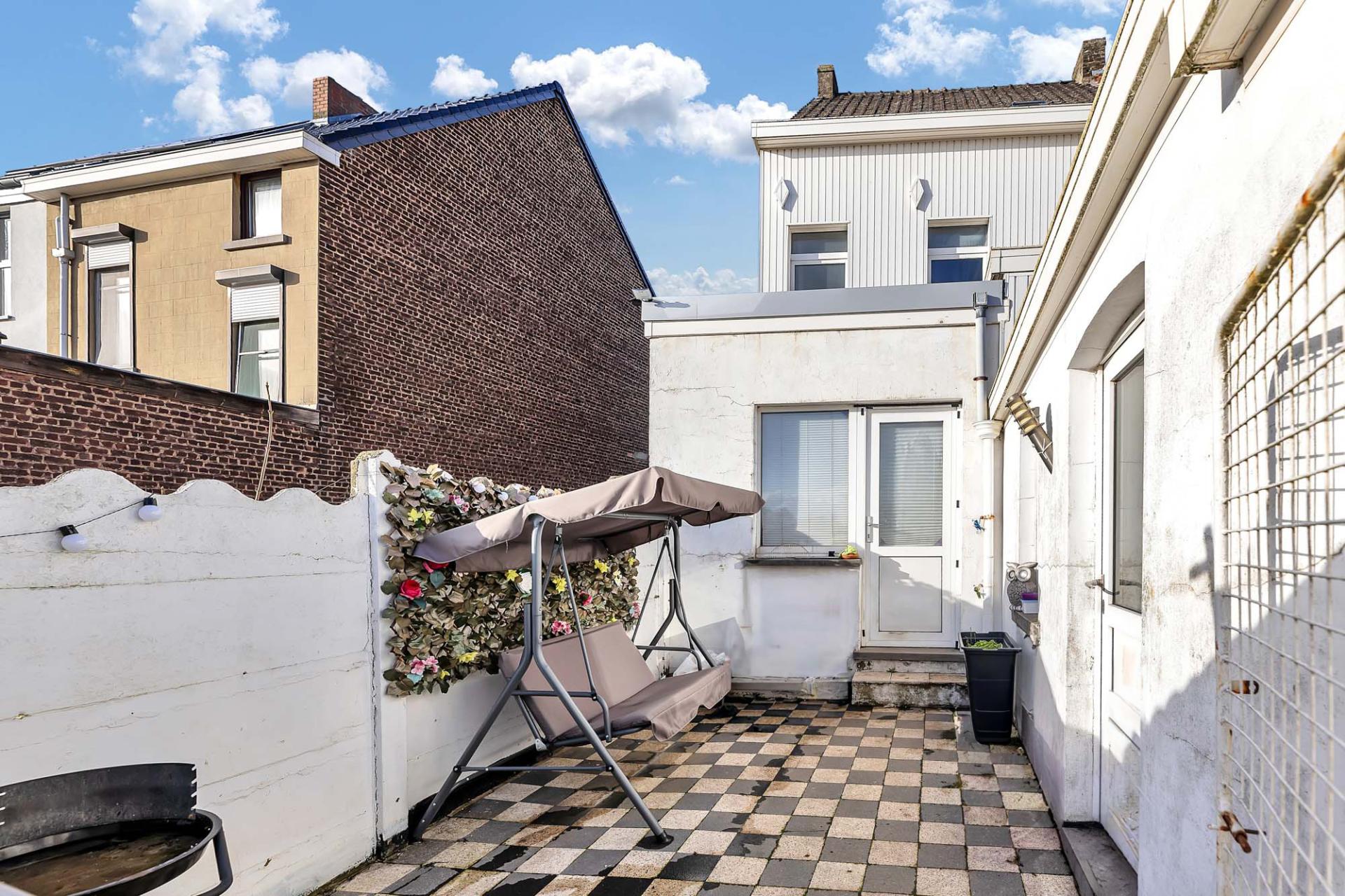 Rue-Saint-Jean-40-,1480-Tubeke-46.JPG